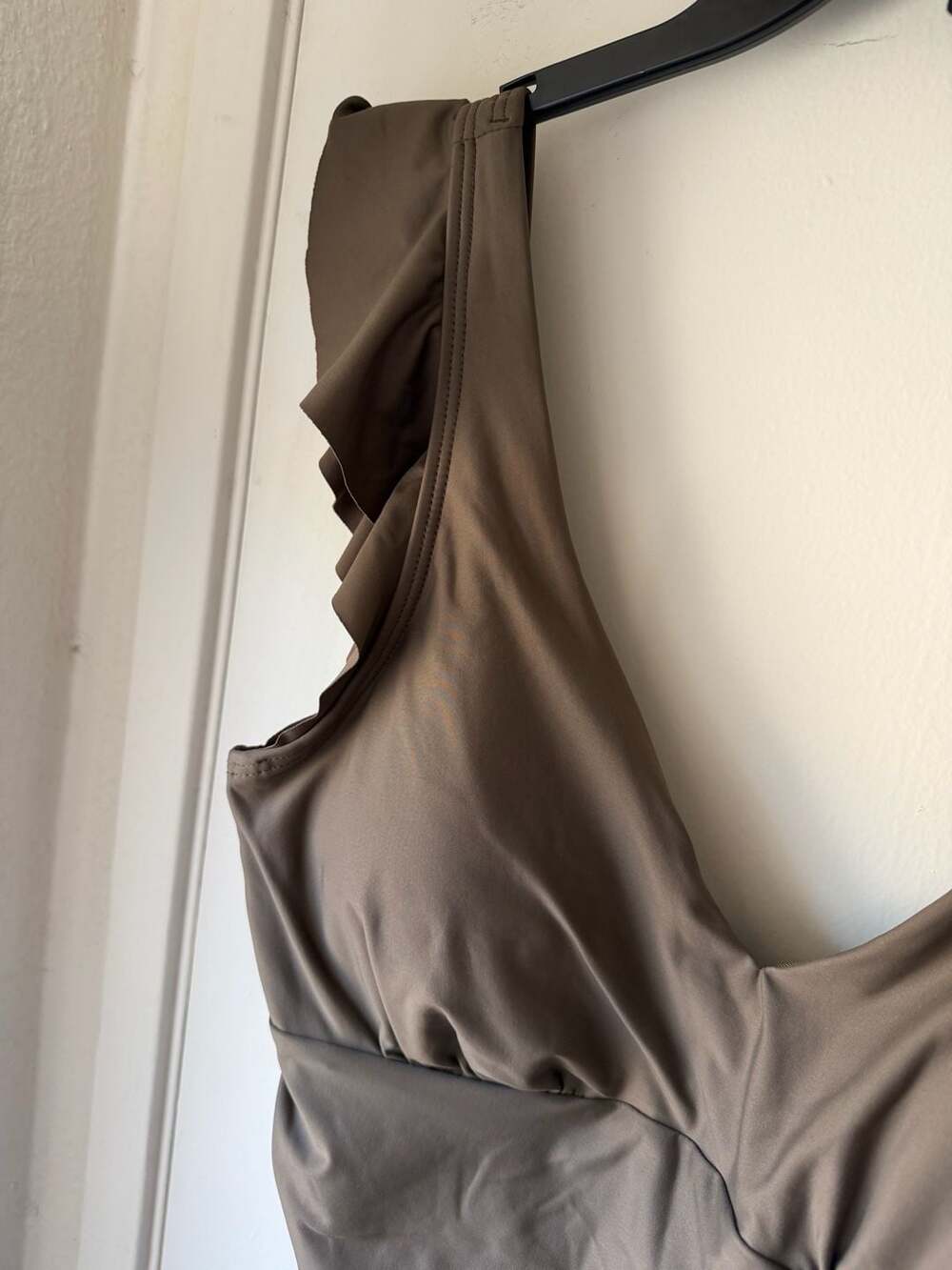 DKNY Ruffle Plunge Underwire Tummy Control One-Piece Swimsuit Bronze XL - Picture 2 of 6